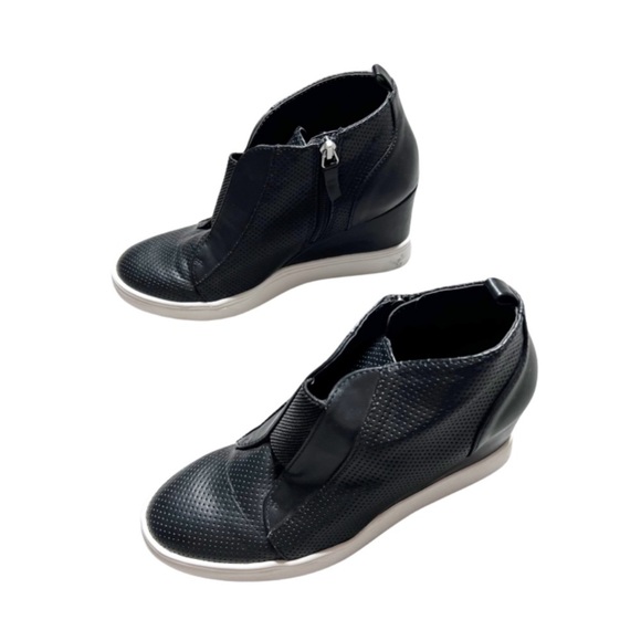 MIA Cristie Women’s Black & White Faux Leather Slip On Wedge Sneaker Ankle Boot - Picture 2 of 16